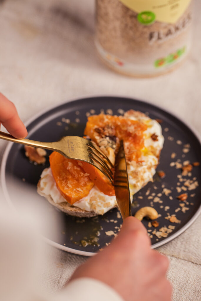 Fruit-Cheese Toast with UWEN