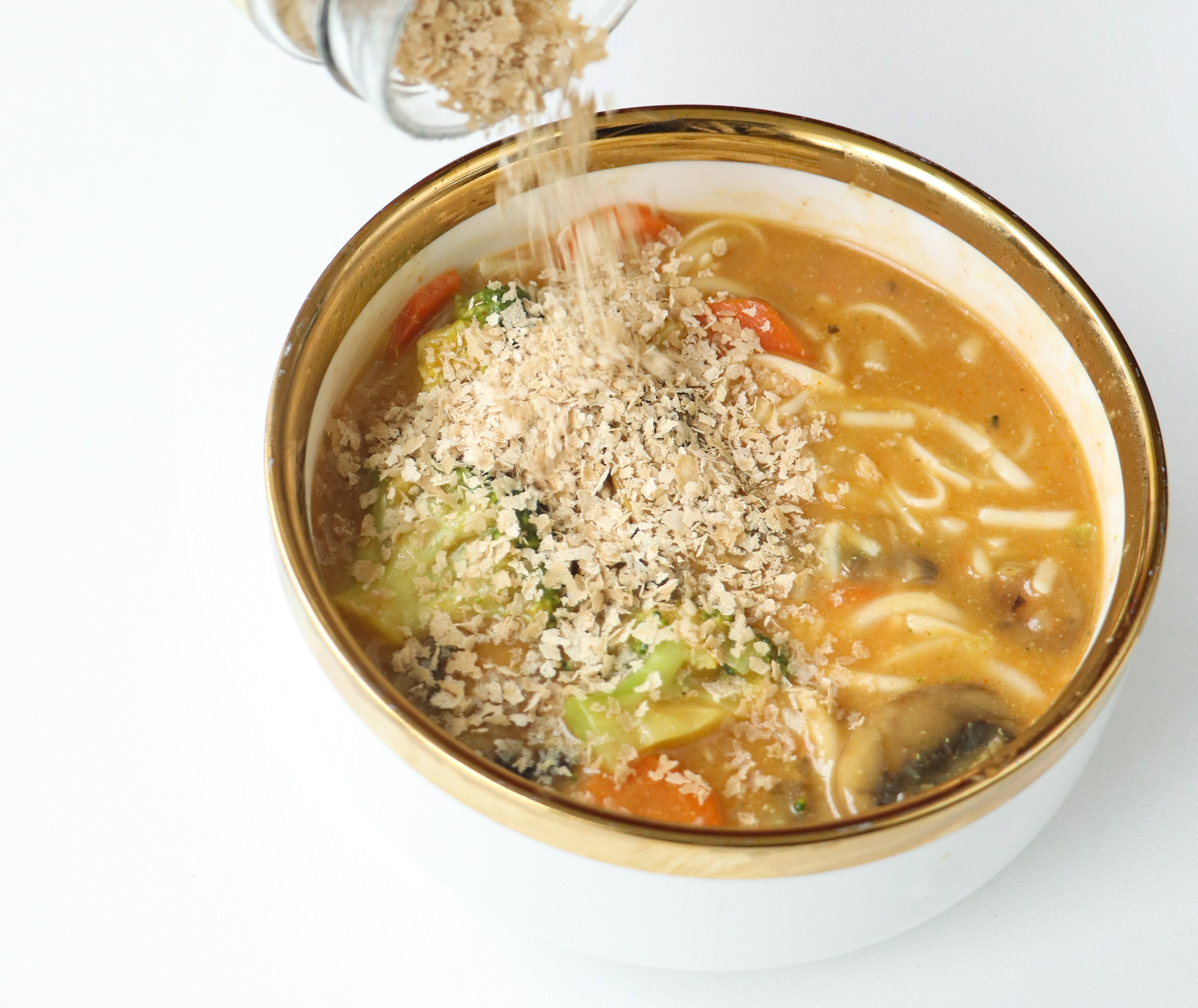 Vegetable Soup with Noodles and UWEN